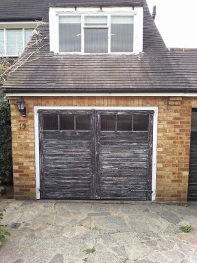 Garage doors painted in the Epping, Theydon Bois or Woodford area